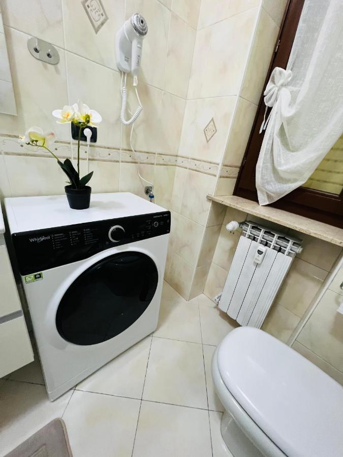 Casa Vacanza Elena 2 فيرونا المظهر الخارجي الصورة